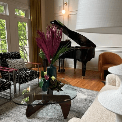 HOME STAGING